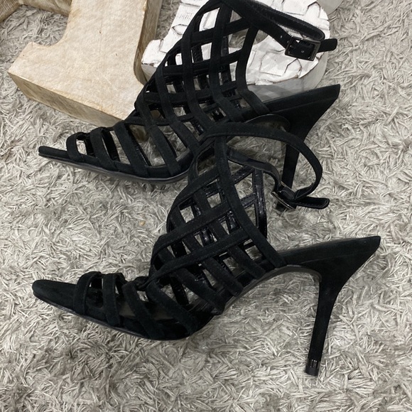 Michael Kors Womens Cage Heels (4inch heel) - Picture 5 of 8